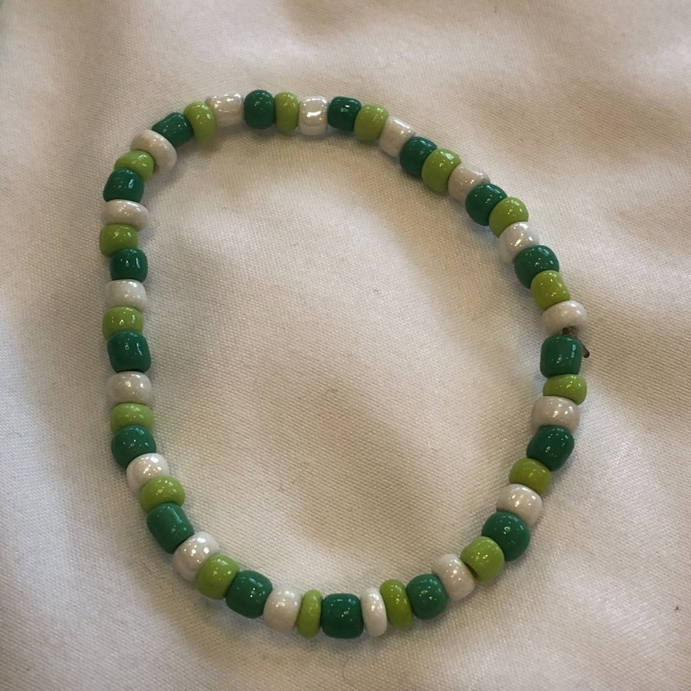 Altar'd State Green Blue Flower Beaded Choker Necklace with FREE Bracelet - Picture 7 of 10